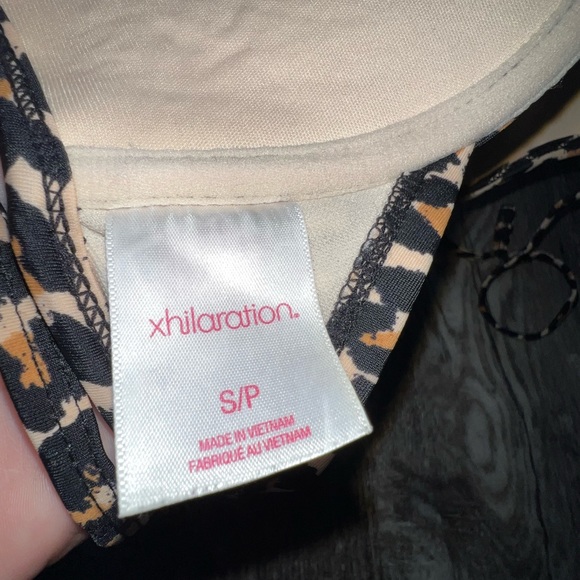 Cheetah Bikini Top - Picture 2 of 4